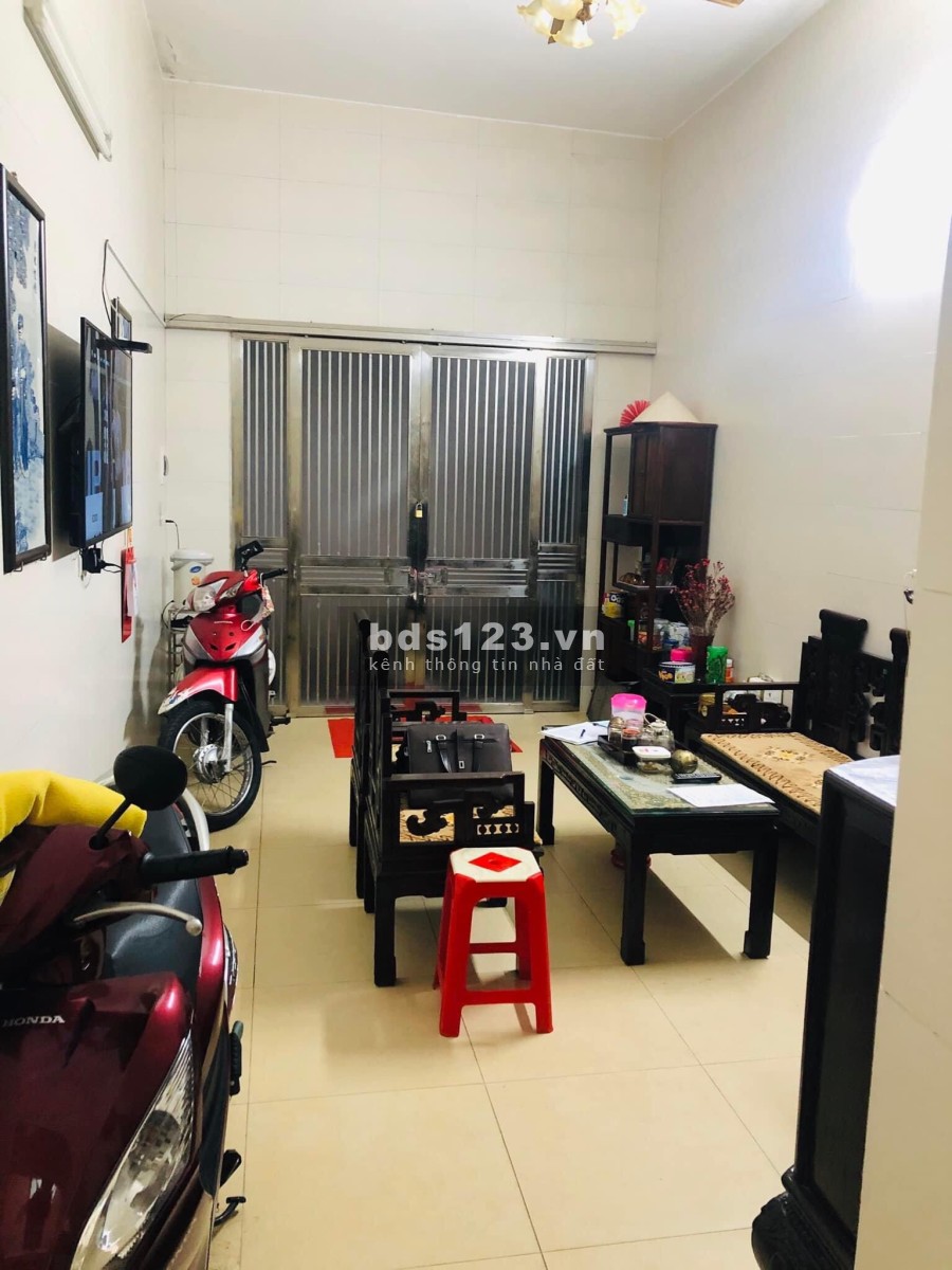 Bán nhà phố Kim Hoa Đống Đa ngõ to cách mặt phố 15m dtsd 40m2, giá bán chỉ 3.8 tỷ