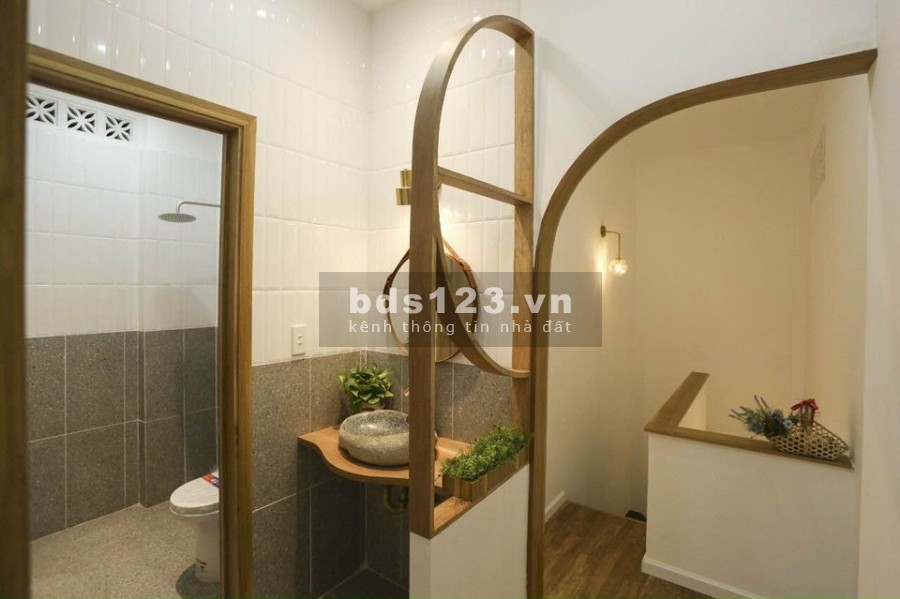 Siêu phẩm hiếm có hẻm xe hơi mới ra lò đường Lê Văn Thọ, P9 Quận Gò Vấp giá 1 tỷ 450 tl.