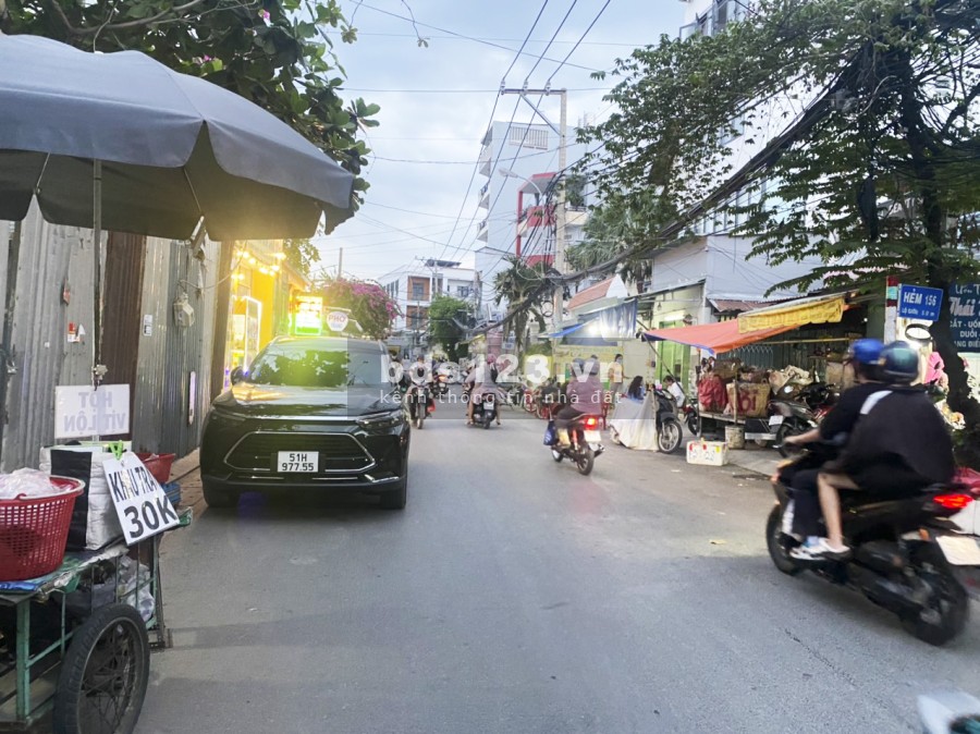 Bán nhà cấp 4 mặt tiền đường Tân Mỹ, phường Tân Thuận Tây, Quận 7, giá 12.9 tỷ