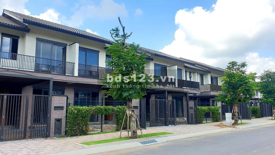 Bán nhà phố vườn liền kề khu đô thị Waterpoint giá chỉ 3,1 tỷ/căn, nhận nhà ở liền 0932785123