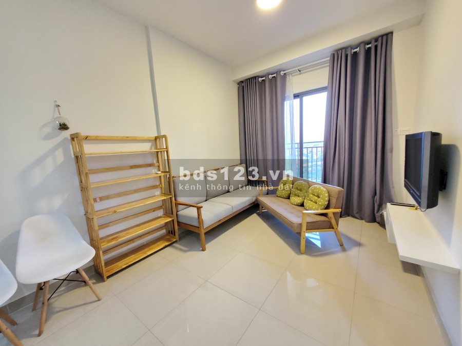 Bán căn 1PN +1 56m2 The Sun Avenue giá 3.350 Tỷ có nội thất xách vali vào ở. LH: 0901424152