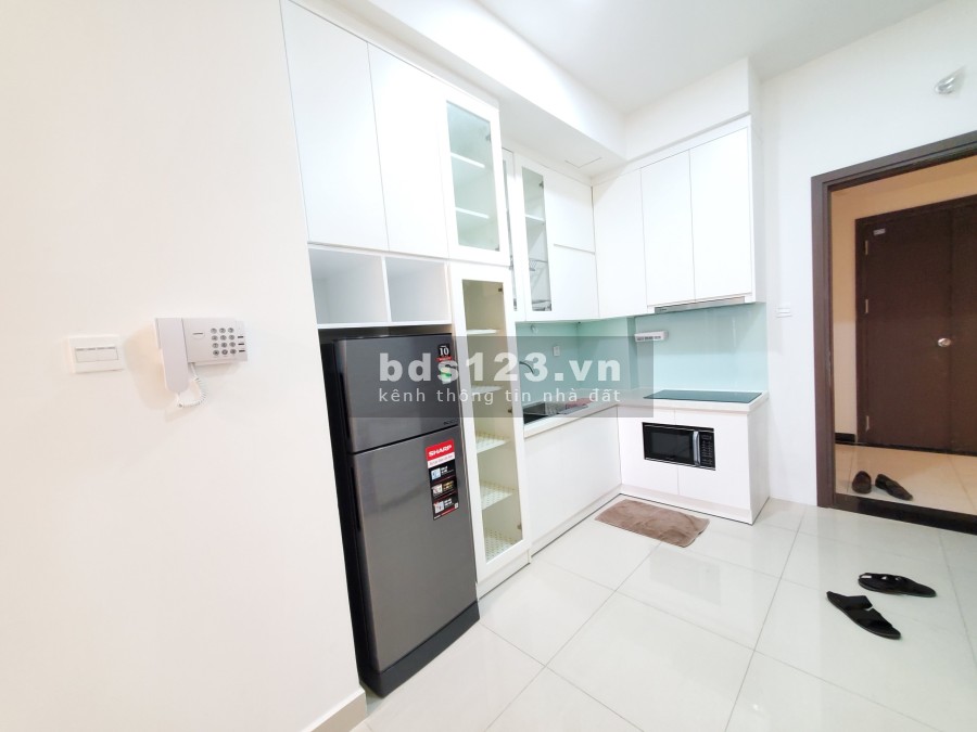 Bán căn 1PN +1 56m2 The Sun Avenue giá 3.350 Tỷ có nội thất xách vali vào ở. LH: 0901424152
