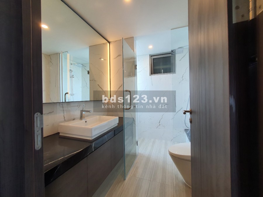 Cho thuê 2PN view bitexco tại empire city giá 22 triệu / tháng liên hện em Ngân IconP 0981.799.185