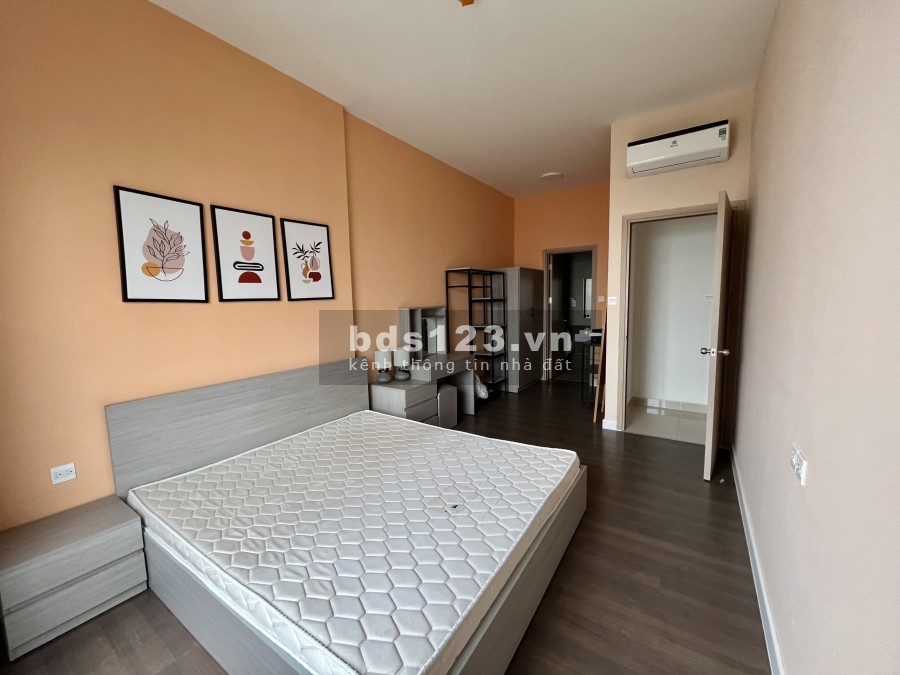 Cần bán căn 2PN The Sun Avenue diện tích sử dụng 75m2 giá bán 4.25 tỷ, pháp lý đủ