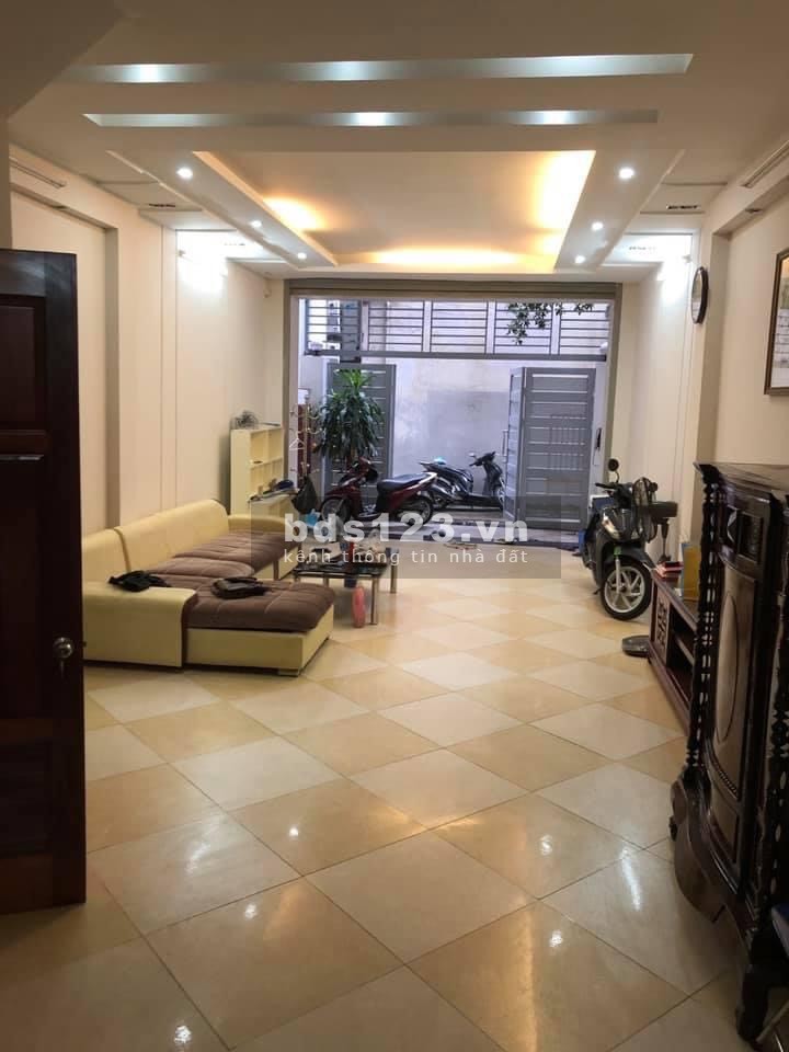 Bán Gấp Căn Trần Duy Hưng Quận Cầu Giấy cách mặt phố 20m gara ô tô đủ 3 ô tô, ngõ ô tô tải tránh