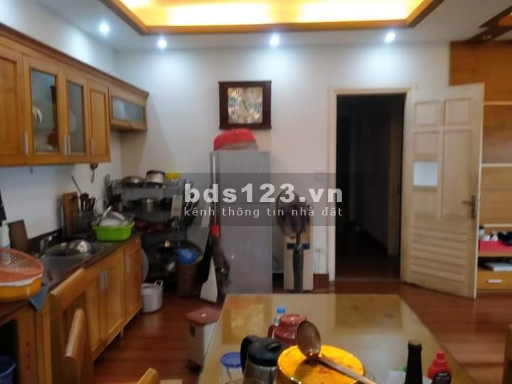 Bán nhà ngay viện 103 hai mặt phố 135m2 4tầng 8m MT 23.5 tỷ thông sàn 18 phòng kinh doanh đỉnh