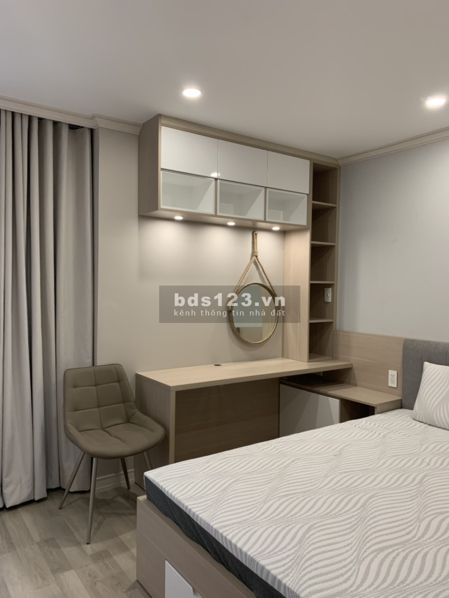 Bán nhà nguyên căn chsinh chủ trung tâm Quận 7, đường Nguyễn Văn Quỳ, khu dân cư