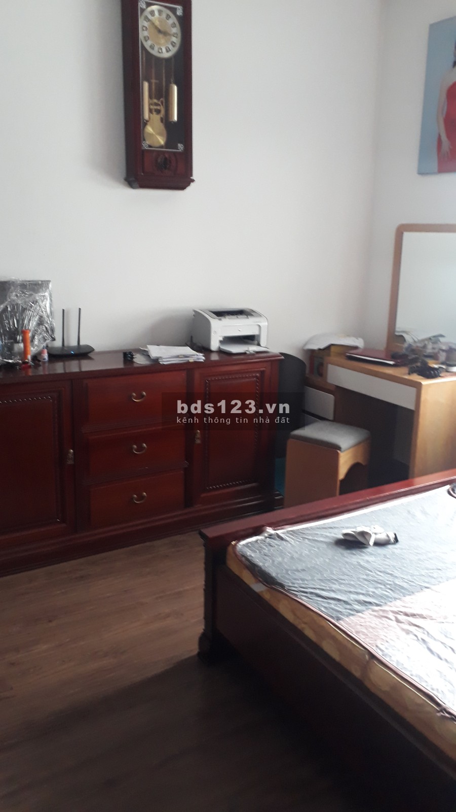 Bán nhà ngõ to đường Giải Phóng diện tích sử dụng 50m2 giá bán 3 tỷ, lh 0979938869