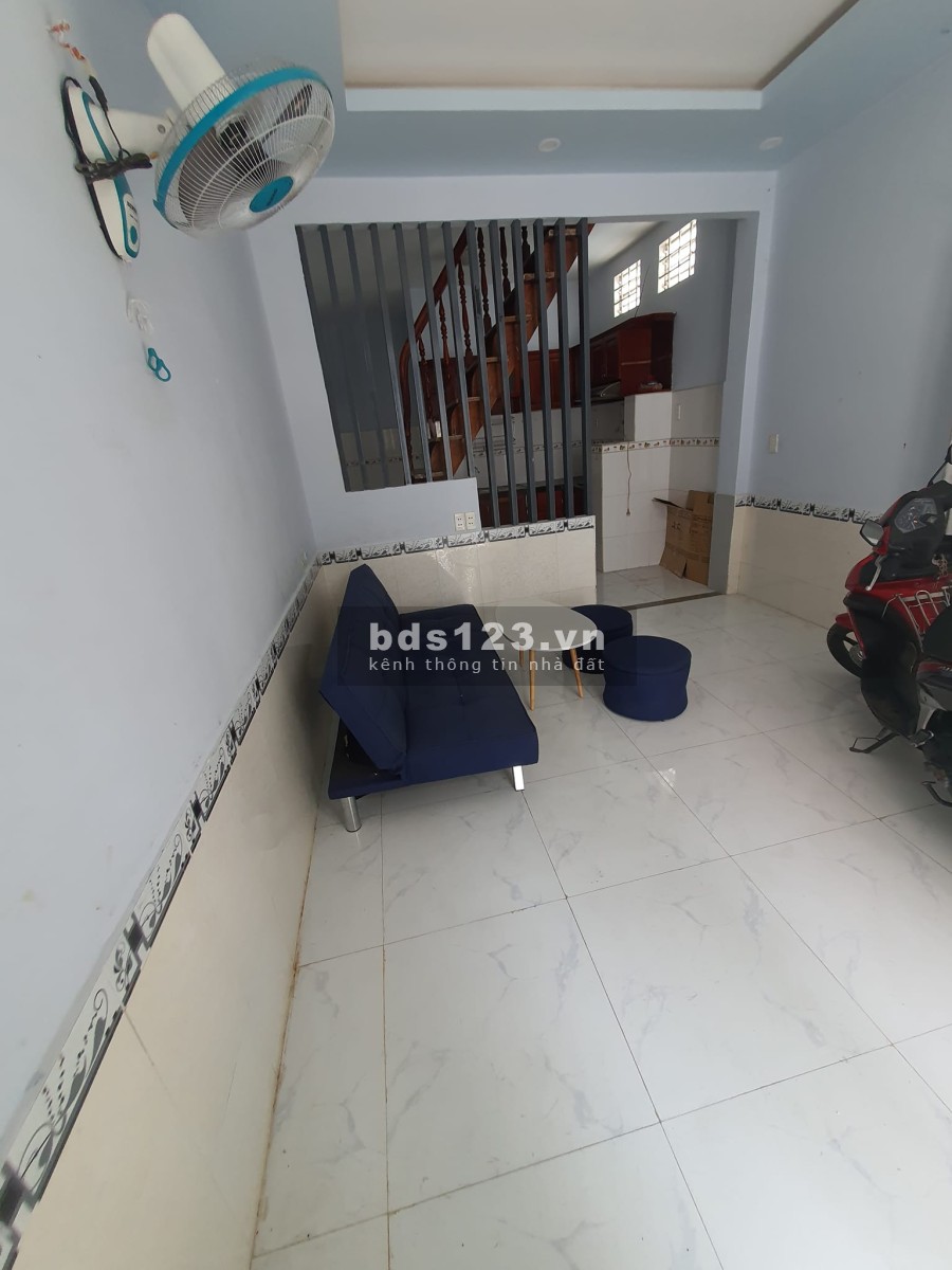 Bán nhà nguyên căn phường 9, Quận Gò Vấp, hẻm xe hơi thông 4 phương, 8 hướng, lhcc