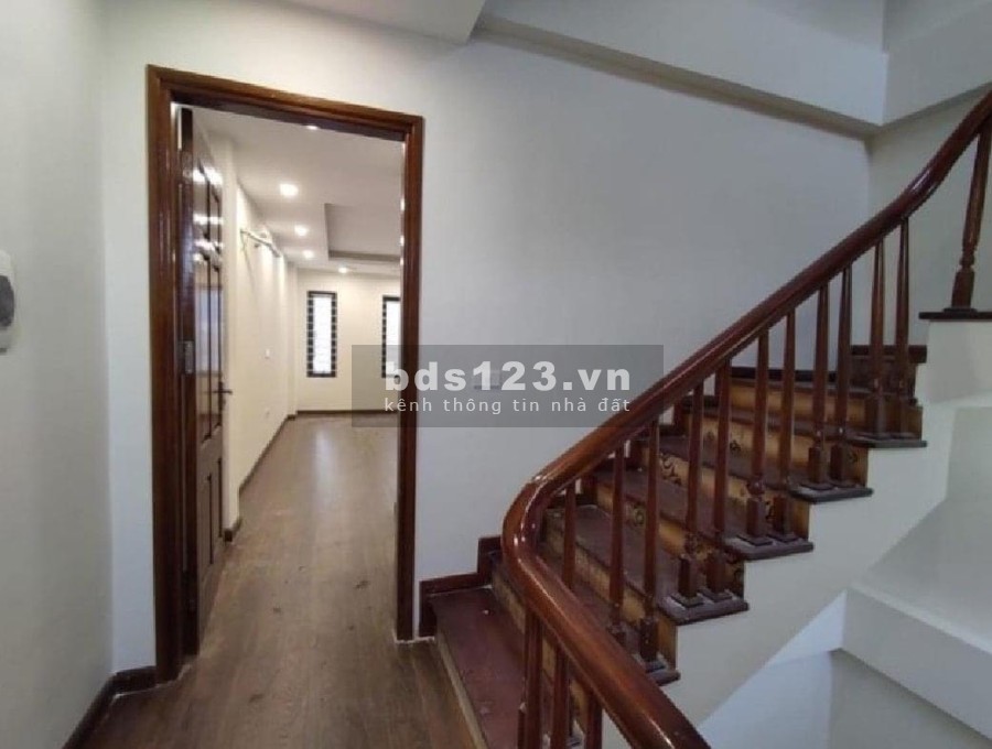 Bán nhà Mỹ Đình Từ Liêm, ô tô vào nhà cho thuê căn hộ ở đỉnh cao, dtsd 54m2, 6 tầng đúc, giá 6.2 tỷ