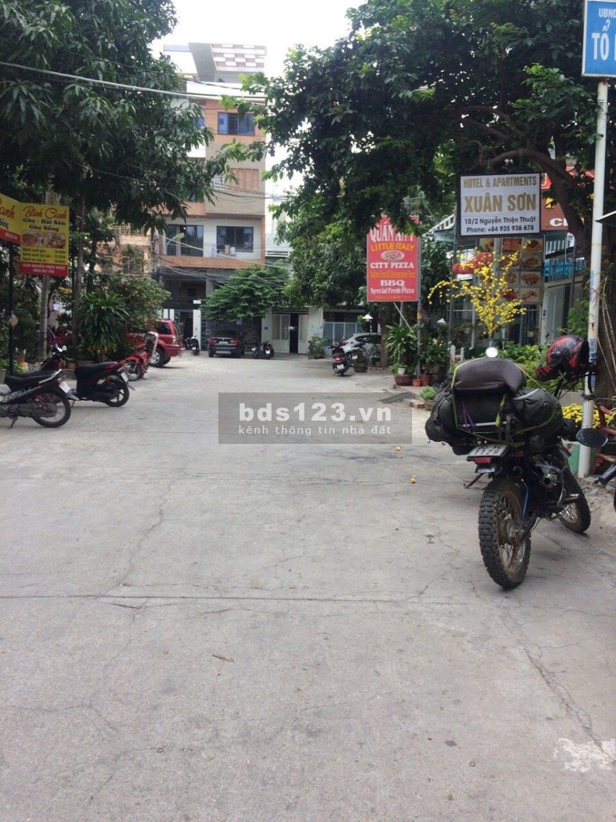 Chính chủ bán nhà Phố tây Nguyễn Thiện Thuật Nha Trang giá tốt, đông xe cộ qua lại