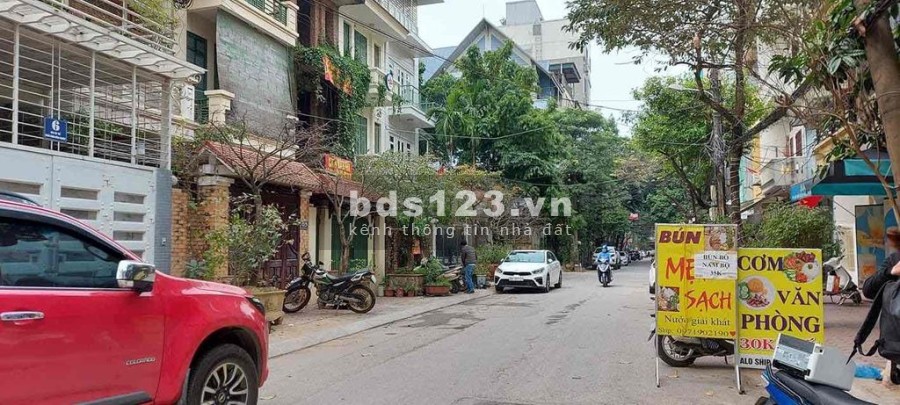 Mặt Phố Nguyễn Khuyến, Hà Đông. Kinh Doanh cực Đỉnh MT 4m7, DT 110m