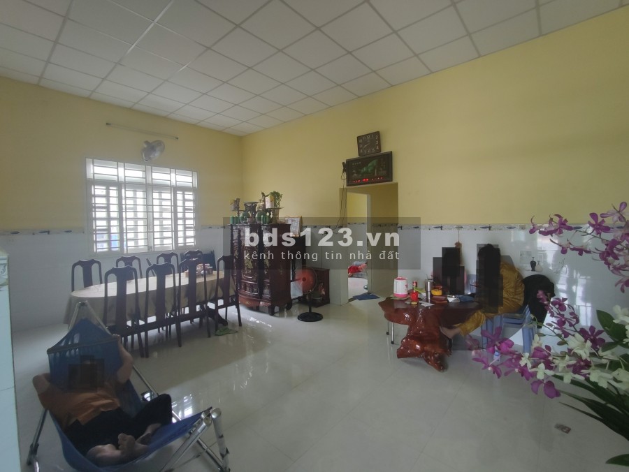 ️Bán nhà mặt tiền đường Đặng Thúc Vịnh giá bán 18 tỷ, liên hệ chính chủ 0966404892