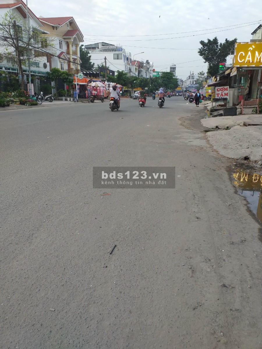 Cho thuê mặt bằng kinh doanh Bình Tân, diện tích 500m2, xây dựng sẵn