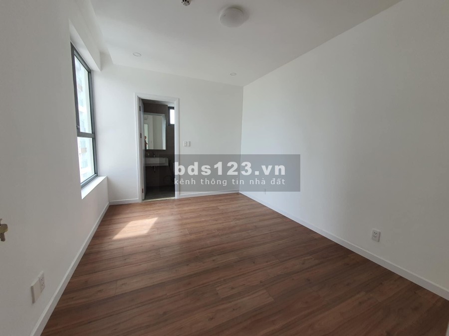 Chuyên bán căn hộ D'lussor 1-2PN view sông chỉ từ 4.2 tỷ
