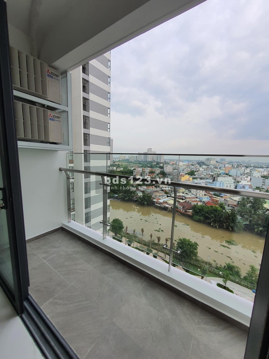 Chuyên bán căn hộ D'lussor 1-2PN view sông chỉ từ 4.2 tỷ