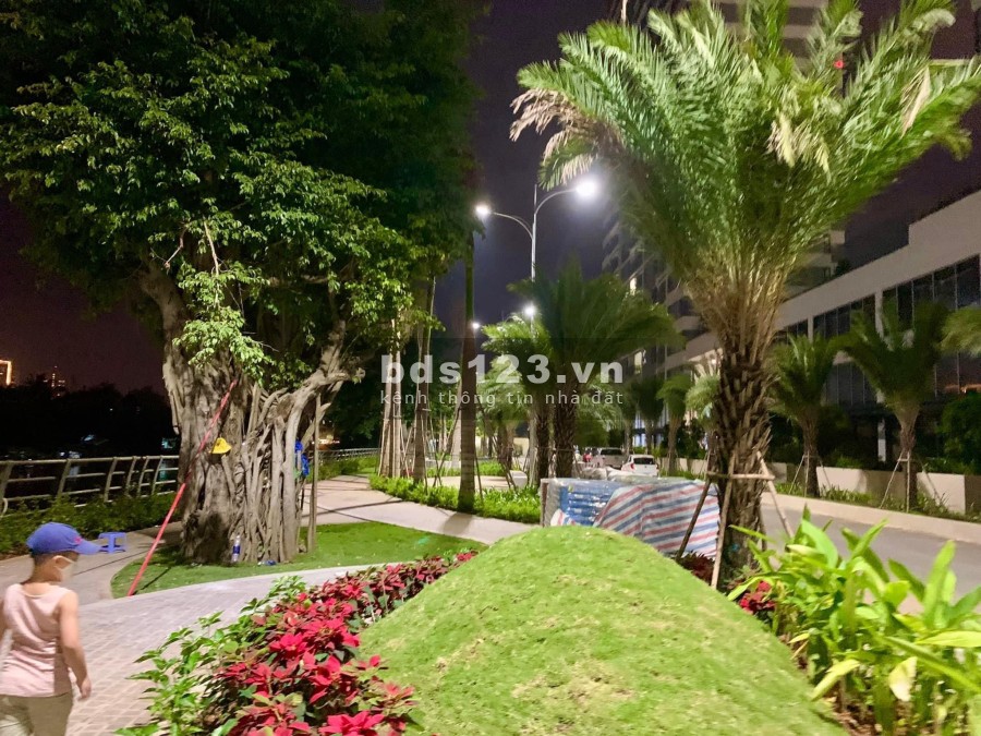 Chuyên bán căn hộ D'lussor 1-2PN view sông chỉ từ 4.2 tỷ