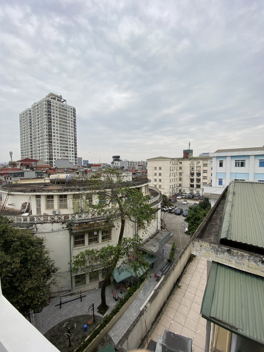 (Ảnh thật) Bán nhà 74 Trường Chinh, 50m ra đường ôtô tránh, view siêu thoáng, 33m2x6T. Giá 4,3 tỷ