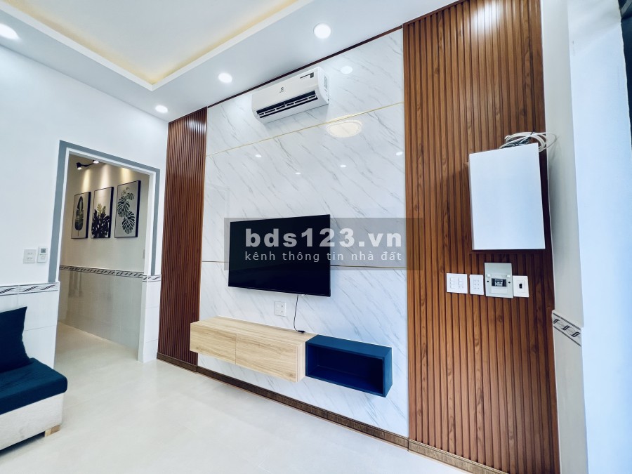 Nhà đẹp, có đầy đủ nội thất, ngay trung tâm Thành Phố Cần Thơ giá bán 2.29 tỷ