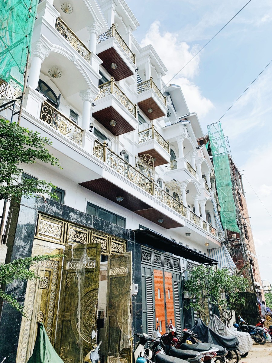 Chính chủ bán nhà số D9 đường N2, khu dân cư Dvillage giá bán 8.95 tỷ, giá tốt