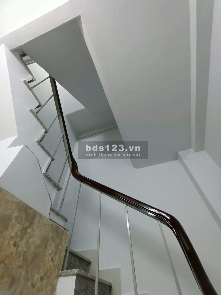 Nhà mặt tiền, kinh doanh Vip giá rẻ thương lượng liên hệ xem nhà 0585885585
