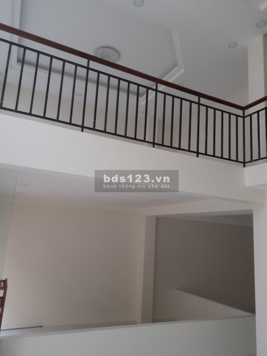 Mặt bằng Trệt - Lửng, dtsd 7*12, sát chợ Bà Chiểu, tiện kinh doanh buôn bán, showroom