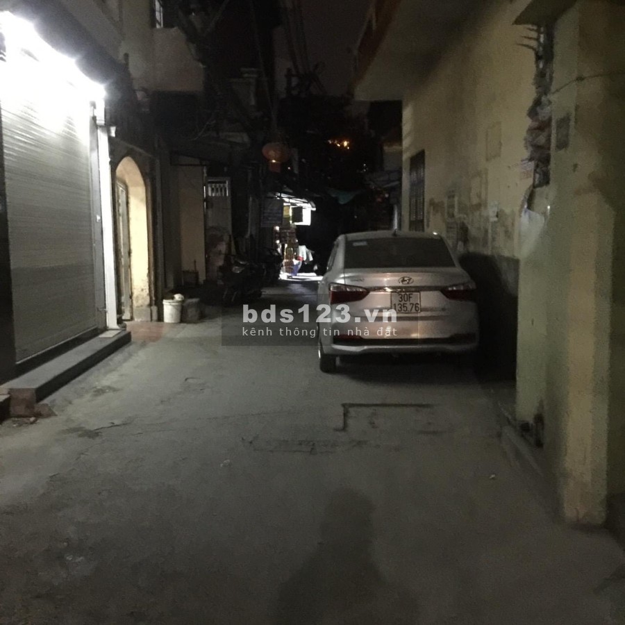 Căn góc kinh doanh đỉnh, nhà mới vào ở luôn ô tô đỗ cửa, đúc 5 tầng kiên cố, hướng tốt