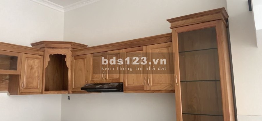 Nhà đang chờ thuê 15 triệu/1tháng nhưng kẹt tiền cần bán, khu an ninh, ngân hàn hỗ trợ vay