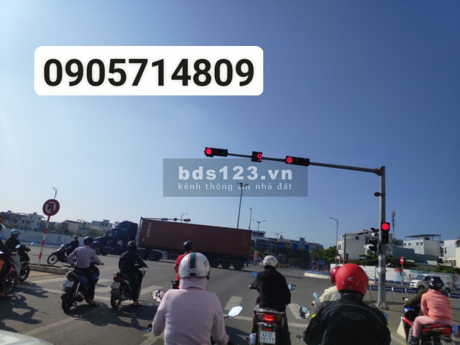 Bán đất Hải Châu, Đường 2/9, lời ngay 5 tỉ, tặng nhà liên hệ 0905714809, pháp lý đầy đủ
