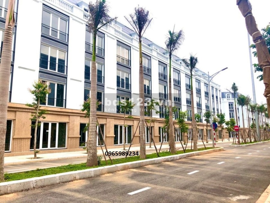 Bán nhanh căn nhà liền kề 5 tầng 2 mặt tiền đường HOA CHÂU - Giá 5,x tỷ
