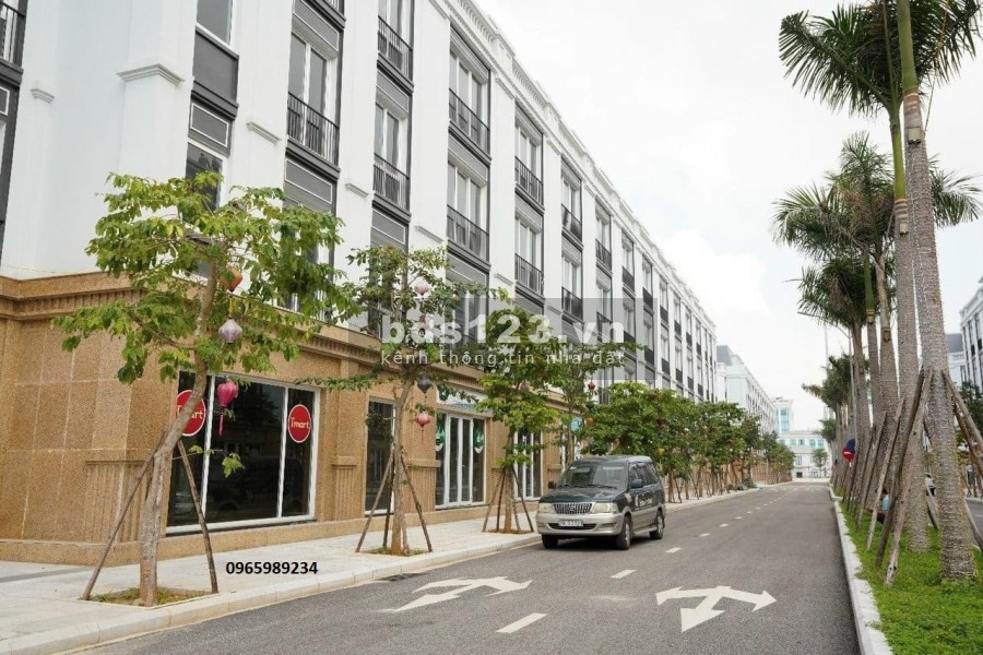 Bán nhanh căn nhà liền kề 5 tầng 2 mặt tiền đường HOA CHÂU - Giá 5,x tỷ