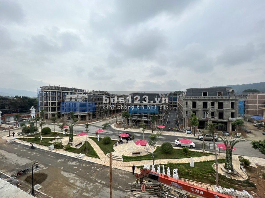 Shophouse rẻ nhất CIC-Luxury 2 tỷ sở hữu ngay 1căn 300m2 2mặt tiền TP Lào Cai LH:0985958294