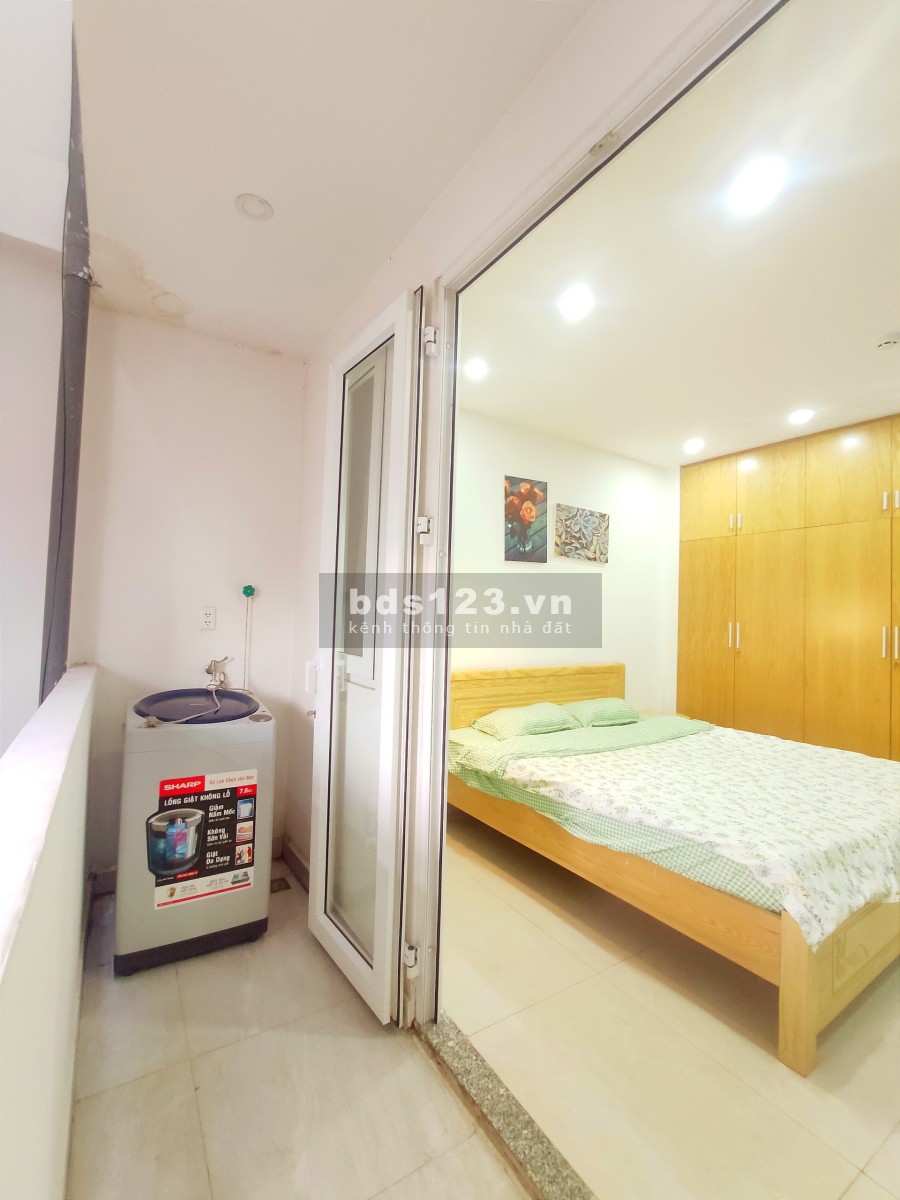 Căn hộ dịch vụ nằm gần sân bay Tân Sơn Nhất - Quận Tân Bình đầy đủ tiện nghi, lhcc