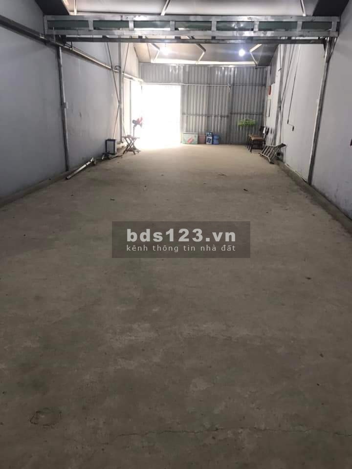 Cho thuê kho diện tích sử dụng 100m2. đường số Tân Quy, 10 triệu, khu an ninh, yên tĩnh