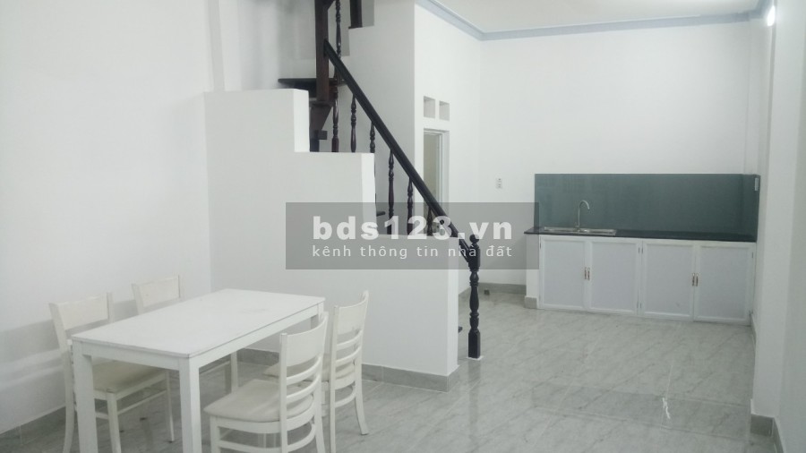 Bán nhà nguyên căn đường Tô Ký khu vực trung tâm nhà nở hậu 1 trệt, 1 lầu giá tốt