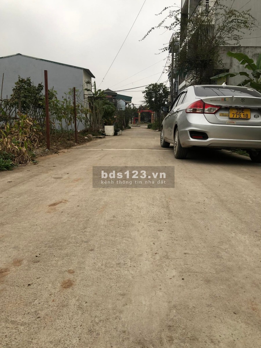 Bán đất dịch vụ Lại Yên Hoài Đức diện tích 60m2 mt 4m giá 3 tỷ hơn đường rộng 12m