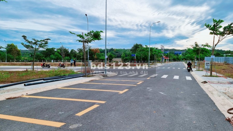 Những lô nội bộ cuối cũng khu vực Vsip 2, sổ hồng chính chủ, bàn giao công chứng sang tên ngay