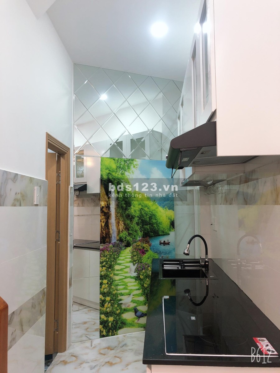 Chủ xoắn cần bán nhà gấp Hồng Lạc, Tân Bình, P11, hẻm xe hơi giá rẻ, sổ pháp lý chuẩn