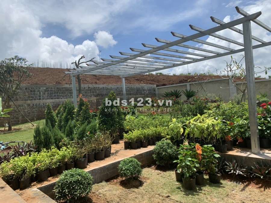 Bán lô đất khu nghỉ dưỡng cao cấp như hình liên hệ 0941181804 giá tốt tiên đầu tư