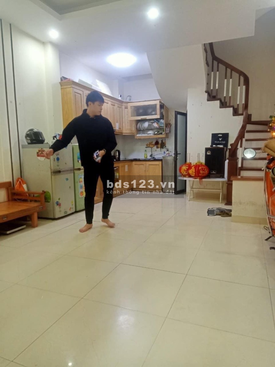 Bán nhà ngõ nông ô tô mặt phố 30m, Phạm Văn Đồng, nội thất giá trị, chốt nhanh giá 3.6 tỷ