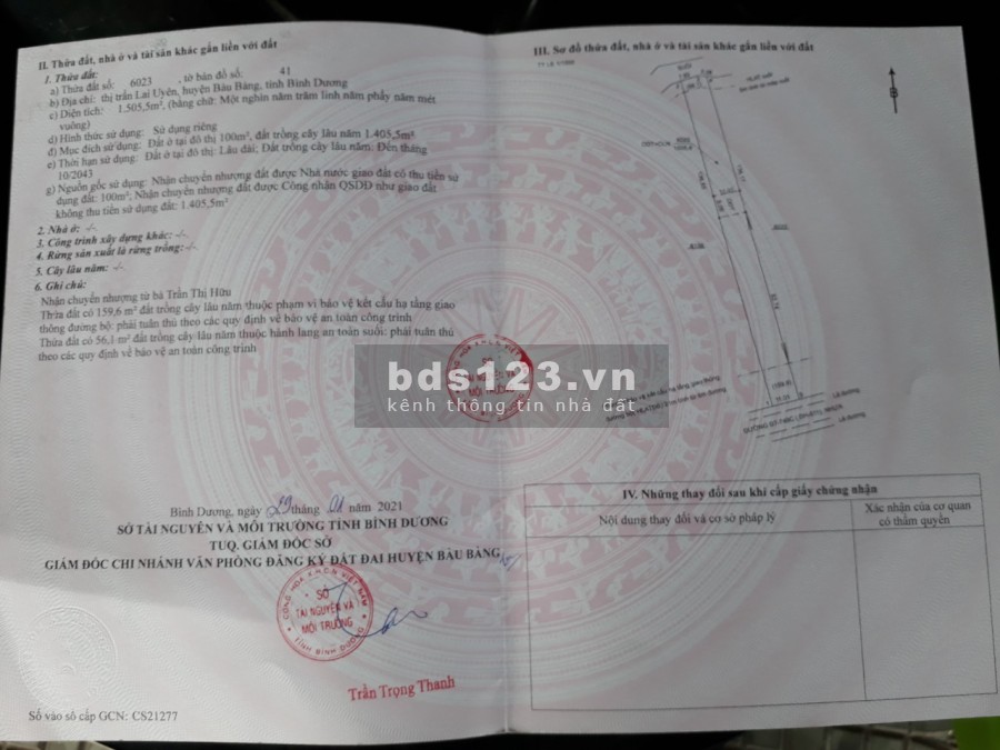 Bán lô đất diện tích sử dụng 1500m2 mặt đường 8m, xe qua lại nhiều, giá tốt đầu tư sinh lời