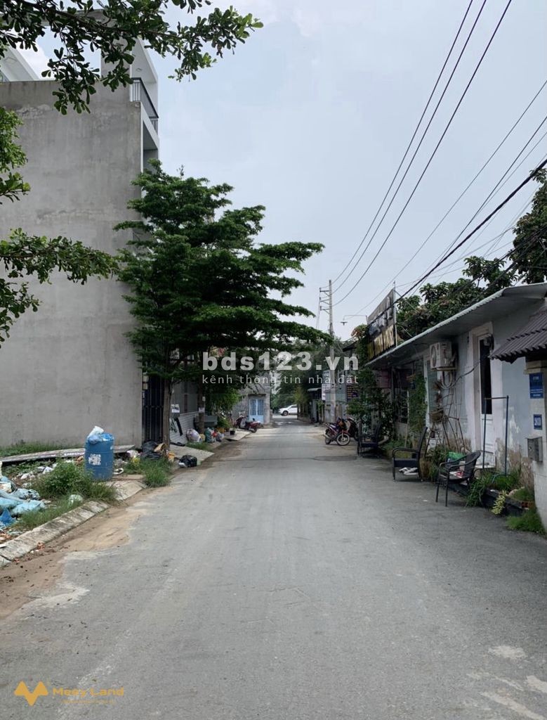 Gia đình gặp khó khăn cần bán gấp lô đất 200m2 với giá rẻ