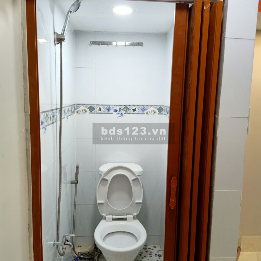 Cho thuê nhà mặt tiền đường Tân Hoà Đông giá 3,5 triệu/tháng, tiện ích đầy đủ, giá tốt