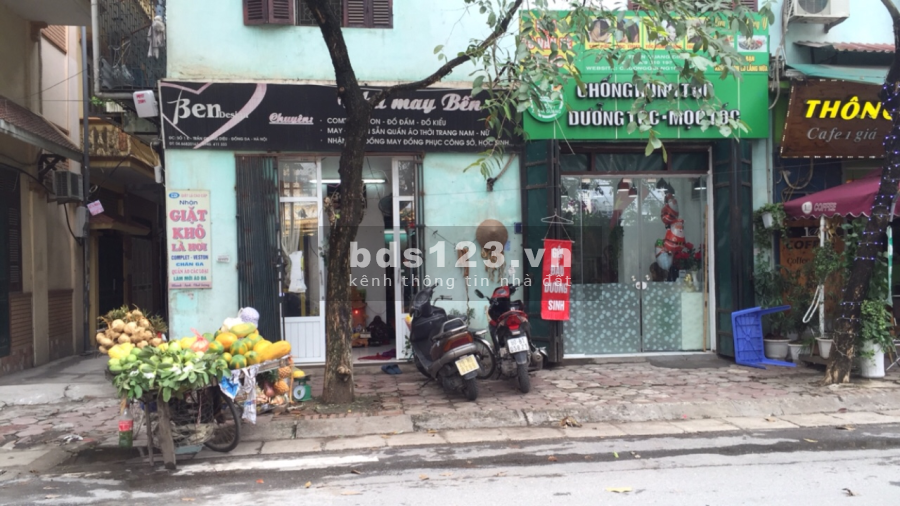 Cho thuê cửa hàng 30m2, mặt tiền 5m, vỉa hè rộng 3m, đường…