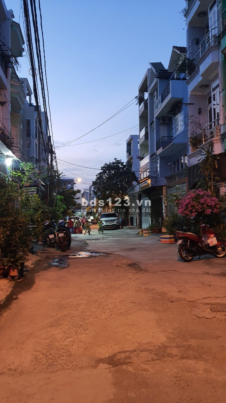 Nhà Hẻm XE TẢI kinh doanh Phan HUy Ích, Tân Bình, 50 m2 x 3 tầng, chỉ 5 tỷ 800