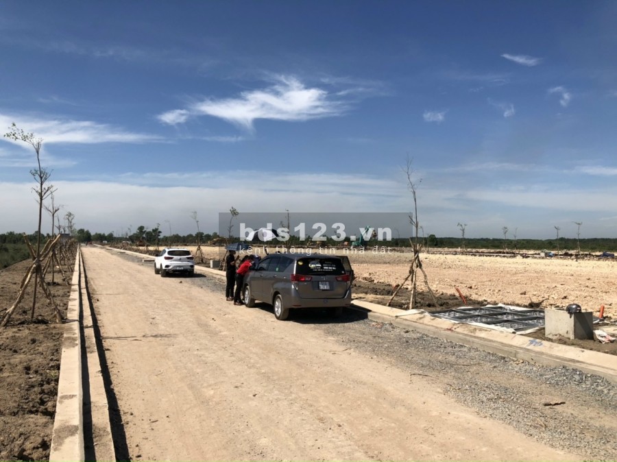 Chỉ còn 20 lô đất nền DT từ 80-110m2 liền kề VinCity Đức Hòa 900ha; siêu sở thú Safari Mỹ Quỳnh
