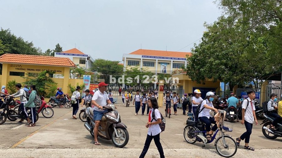 Dịch bệnh thua lỗ kd gia đình cần bán lô đất tại kcn Mỹ Phước 3 thị xã Bến Cát Bình Dương