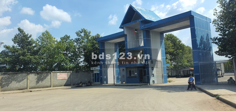 Đất thổ cư khu vực vùng ven Sài Gòn sổ hồng riêng diện tích 165m2, tiện ích xung quanh đủ