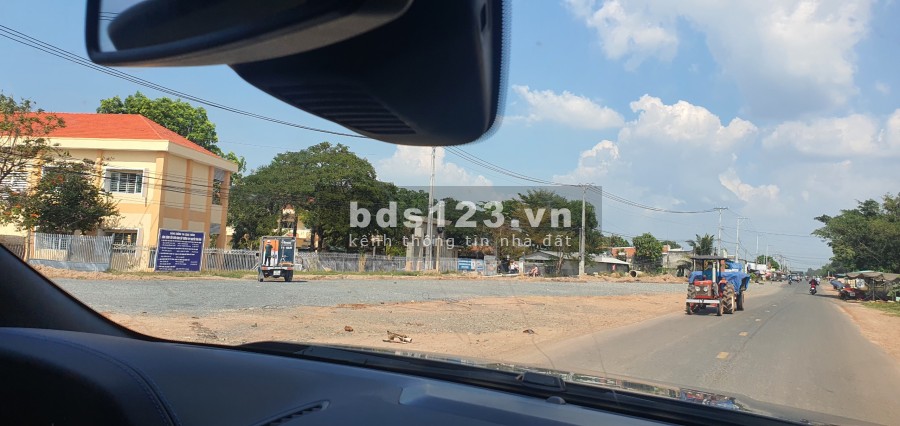 Đất thổ cư khu vực vùng ven Sài Gòn sổ hồng riêng diện tích 165m2, tiện ích xung quanh đủ