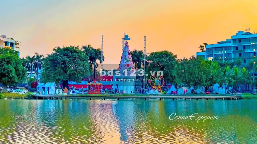 Bán căn hộ 58m2 tòa Lake 2 đủ đồ BC Đông Nam giá 2,15 tỷ bao phí. Liên hệ em Thắng: 0867966695